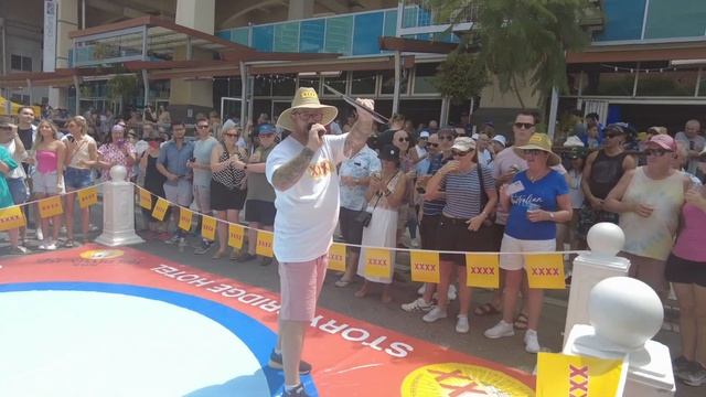 Тараканьи бега в день Австралии 2023, Story Bridge Hotel смотреть онлайн