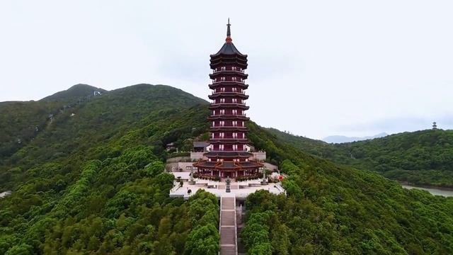 Священный остров Путошань // Чудеса и красоты Китая