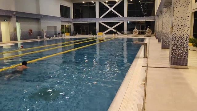 ЭТО КРУТО!!! БАССЕЙН САНАТОРИЯ СОЧИ, ВОДА 28° смотреть онлайн