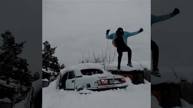 Торчу будто бы ребра