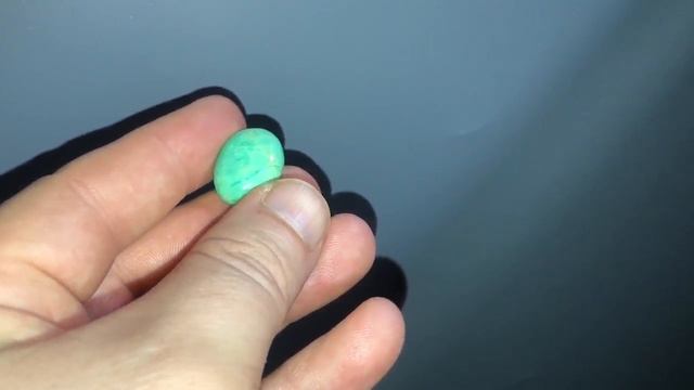 Хризопраз- крупный кабошон 14,83кт №275