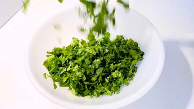 Best Crispy Cheburek Recipe:Secrets to a Golden,Crunchy Crust.Рецепт хрустящего чебурека.Çıtır böre смотреть онлайн