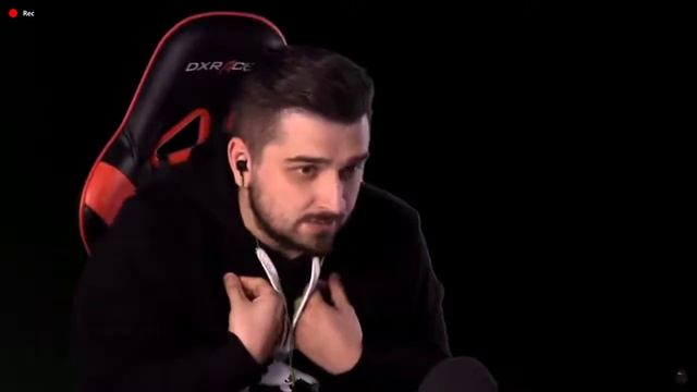 Hard Play расскзывает историю из жизни смотреть онлайн