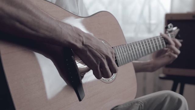 LUDOWICO EINAUDI На 12Strung Гитаре Фингерстайл смотреть онлайн