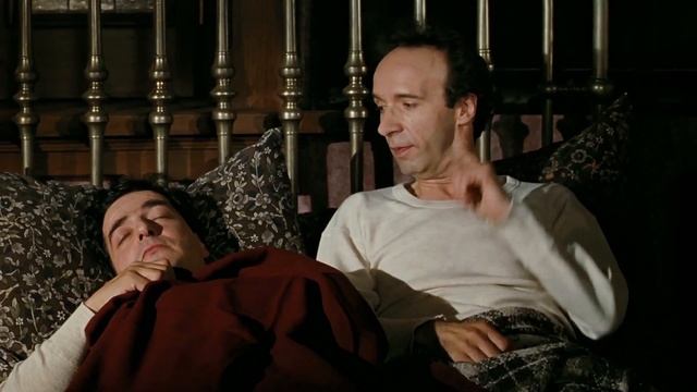Life Is Beautiful | ‘A Princess Appears’ (HD) - Roberto Benigni, Nicoletta Braschi | MIRAMAX смотреть онлайн