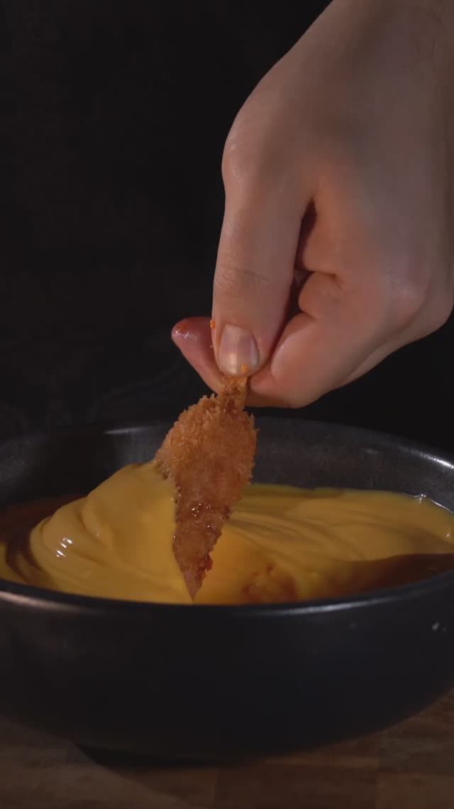 Похрустим?) 😉 #закуски #стритфуд #доставкаспб #соус #foodporn #food #вкусно #eating #сыр #хруст