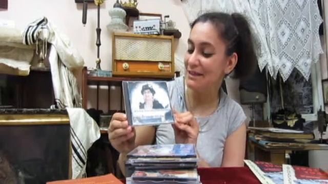 Поет Жанна Златоверховникова "Лучшие песни", audioCD смотреть онлайн