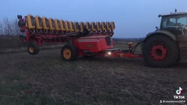 Vaderstad tempo l16 підготовка до роботи смотреть онлайн