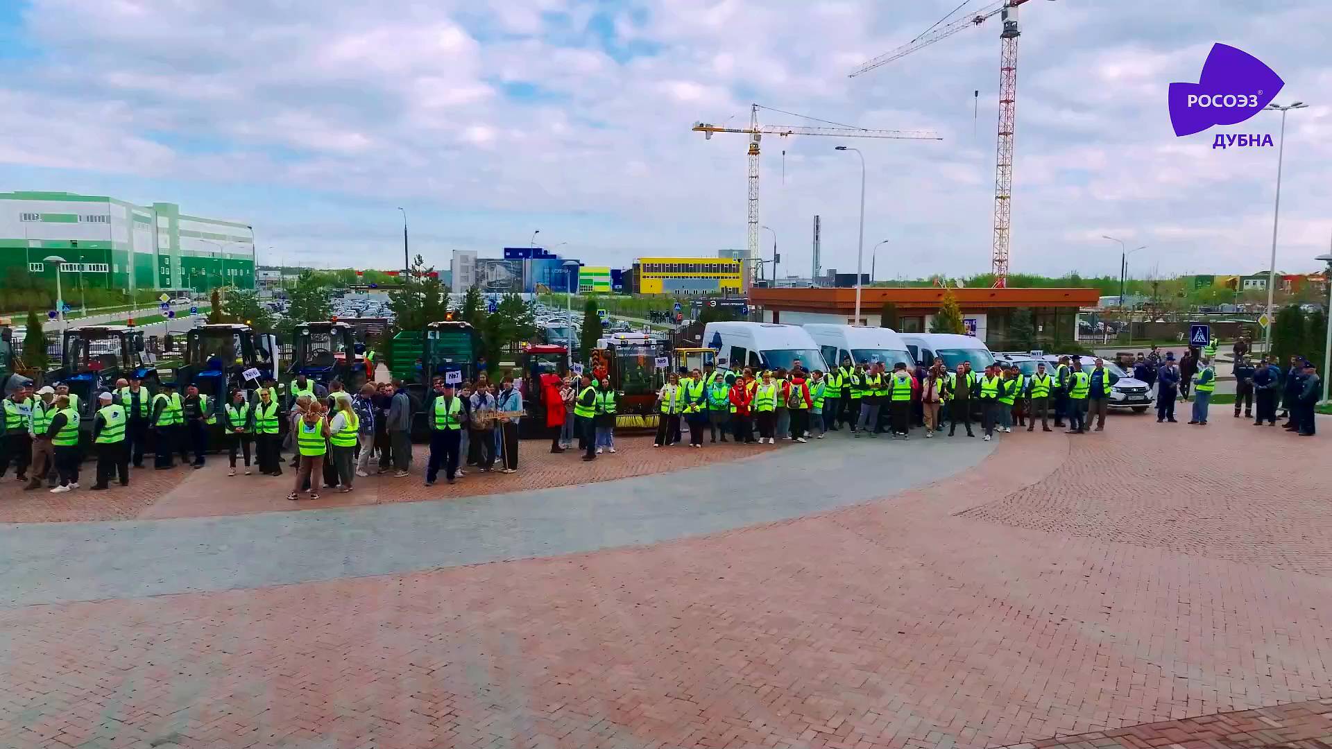 В ОЭЗ «Дубна» заложили аллею к 80-летию Победы смотреть онлайн