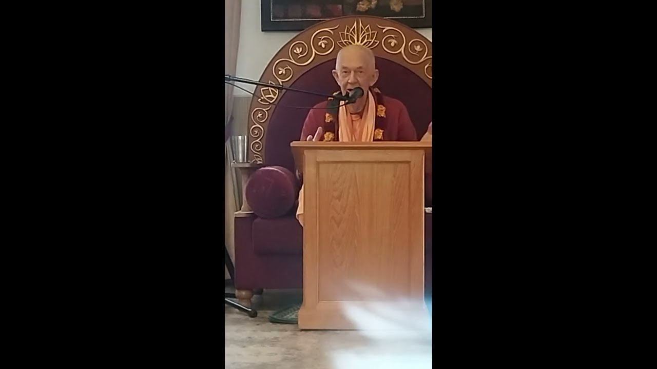 23.09.2023 - Лекция на вторую инициацию и ягья - Хабаровск, храм Нью Шантипур