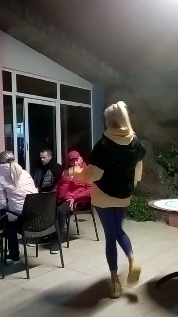 Звезда First Class Hotel Short смотреть онлайн