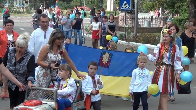 Парад вышиванок