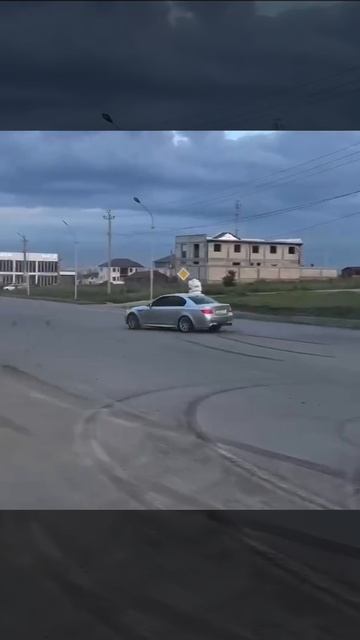 Edith Car смотреть онлайн
