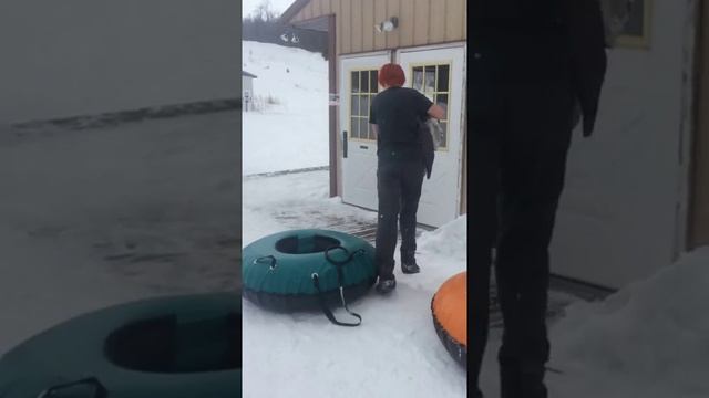 Dumb Guy Goes Tubing With No Snow Stuff