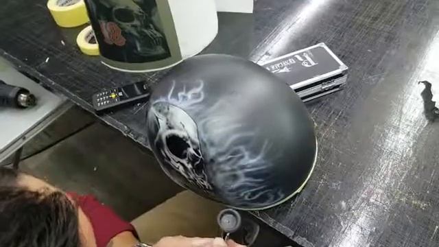 Skull Helmet Airbrush Harley Davidson part 2 смотреть онлайн