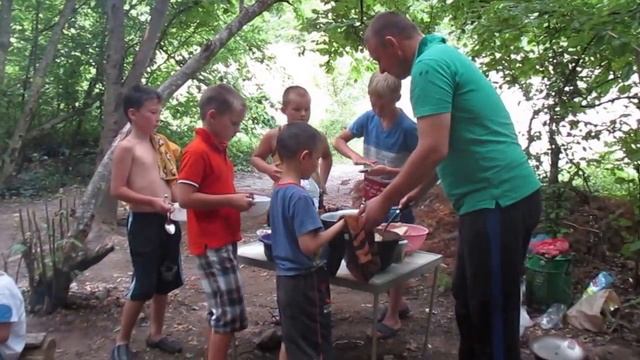 Походный обед смотреть онлайн