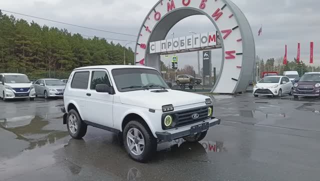 ВАЗ нива 4x4 2121 1,7 л. Бензин МКПП (83 л.с.) 4WD 2016 смотреть онлайн