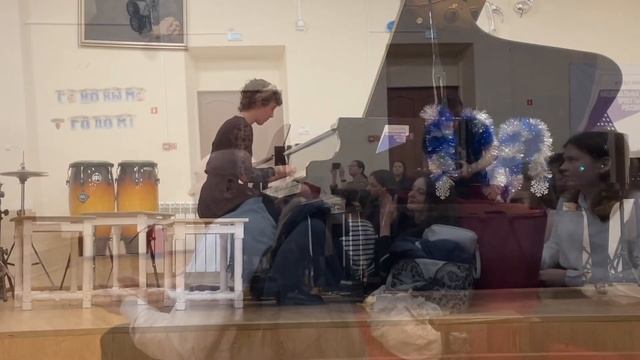 Первый концерт Алисы. Музыкальная школа им.Гнесина, педагог Н.Х. Галаджян, Ростов-на-Дону