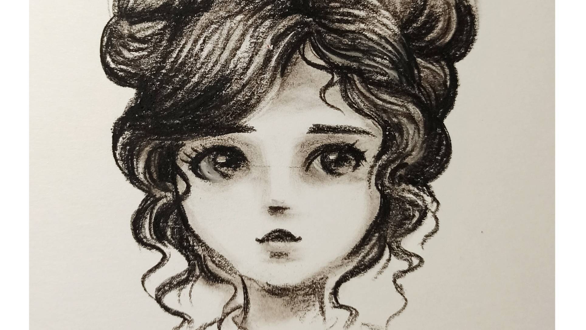 Как нарисовать девочку с волнистыми волосами карандашом. смотреть онлайн