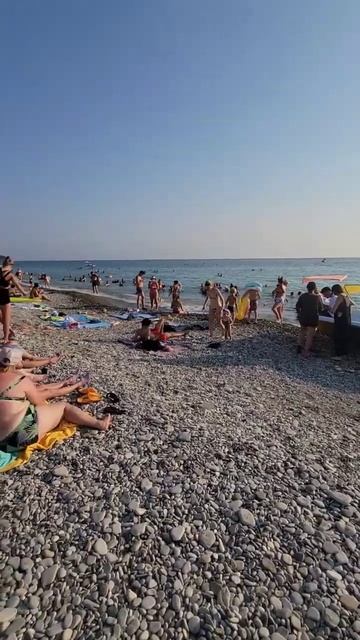 Пляж в Агое. Как вам? / Отдых на Чёрном море 2023 смотреть онлайн