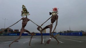 СИРЕНОГОЛОВЫЙ что-то задумал! СИРЕНОГОЛОВЫЙ подрался с ЕЛКОГОЛОВЫМ! НОВОГОДНЯЯ БИТВА!