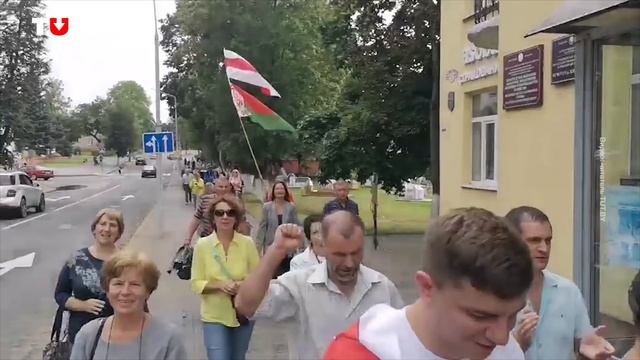 Колонна протестующих в Новогрудке 30 августа смотреть онлайн