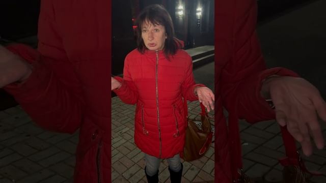 🐝 Душа оставил одну Мадам Сосо 🤡 смотреть онлайн