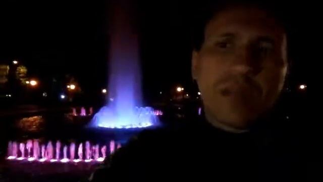 У фонтана в Воронеже 2017 смотреть онлайн