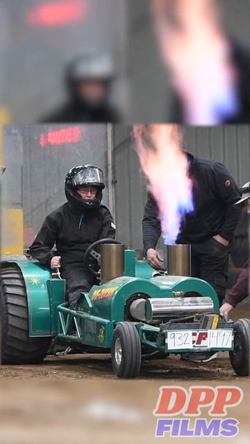 Dis-Turbin' Twin Turbine Garden Tractor Firing Up смотреть онлайн