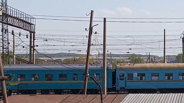 Электровоз kz4a0011 с поездом 56 Кокшетау Кызылорда смотреть онлайн