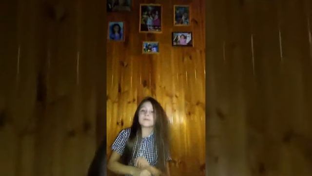 Красивые девочки красиво танцуют*