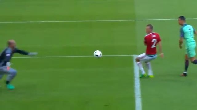 Известный гол Криштиану Роналду на Евро 2016 против сборной Венгрии