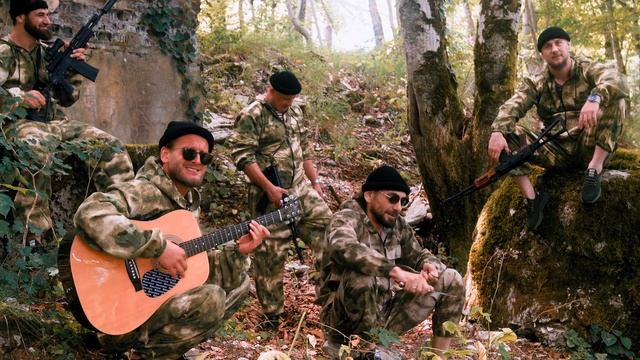 СЯВА Ft. PASHA NOY - Птицы Белые (ПРЕМЬЕРА КЛИПА) смотреть онлайн