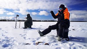 С БАТЕЙ НА БОЛОТЕ В АПРЕЛЕ. ВЕДРО ОКУНЕЙ. НОЧУЕМ НА ОЗЕРЕ. ПОДВОДНЫЕ СЪЁМКИ