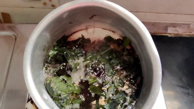 इन🌺पत्तों को पानी में उबालकर बाल धोलो बाल इतने लंबे हो जाएंगे कि कटवाने पड़ेंगे Secret Hair Growth смотреть онлайн