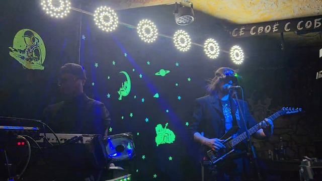 Synthpop/Rock 💥 Hard Box - Кровь и Сталь. смотреть онлайн