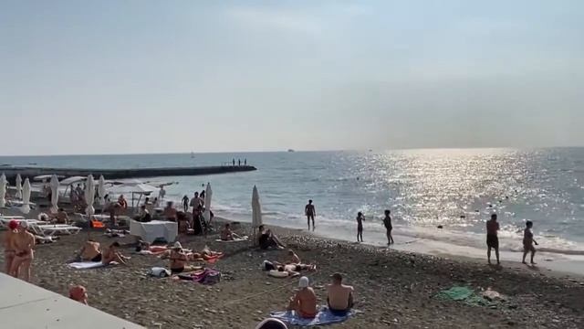 Пляж Приморский в Сочи в середину осени смотреть онлайн