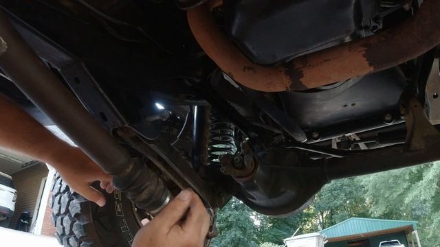 97 Jeep Wrangler. Installing front control arms! смотреть онлайн