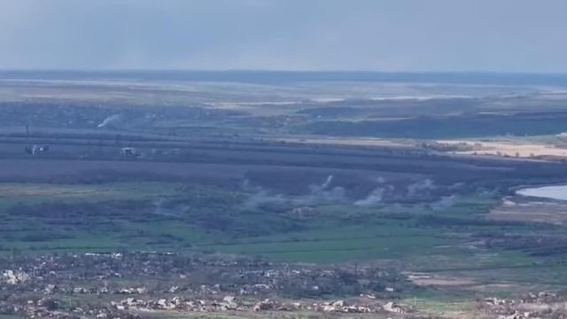 Российский дрон дразнили всушники, через несколько секунд его уничтожил артиллерийский снаряд!!!