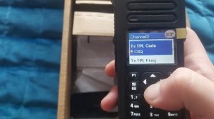 Программирование с клавиатуры, с руки, без компьютера частот и каналов в MOTOROLA DP4800, DP4801.