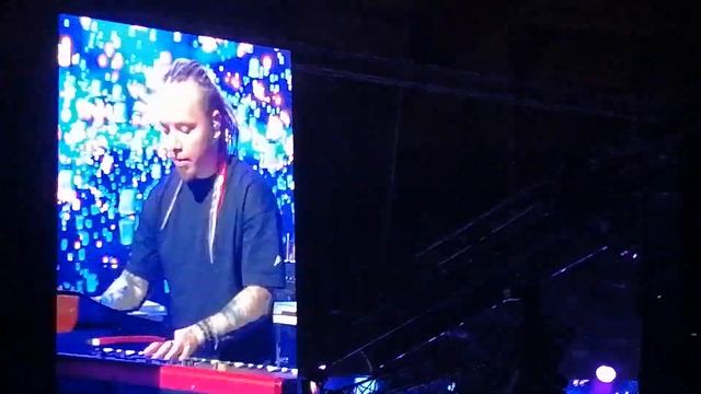 Максим - Золотыми рыбками. Сольный концерт, 2022.