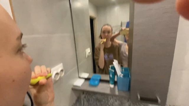 мы молоды и мы в Торжке 🌳🚂🛣 (три метра над уровнем Торжка) смотреть онлайн