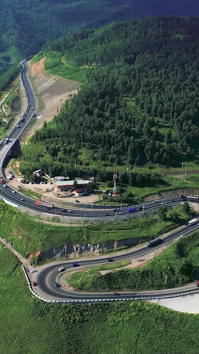 Небывалое путешествие из Краснодара на Байкал на машине, обзорный ролик