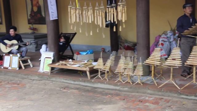 Буддийский монастырь Кон Сон близ Ханоя, 19 марта 2011 года смотреть онлайн