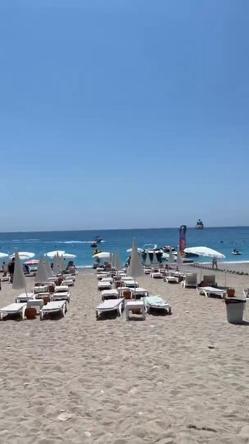 ГОЛЫЕ НА ПЛЯЖЕ 🆘🆘🆘😍🤷🏻♂️🔥#shorts