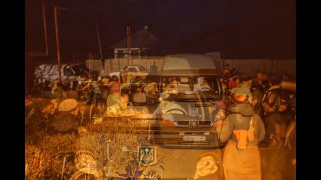 Гуманитарная помощь в Трехизбенке смотреть онлайн
