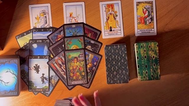 4 КОРОЛЕВЫ🌹КТО В ВАС ВЛЮБЛЕН?) смотреть онлайн