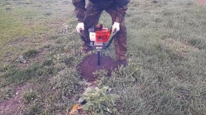 Мотобур Зубр МБ1-200 со шнеком 150 мм. Начало эксплуатации.