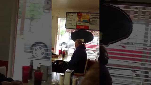 Деревенская закусочная смотреть онлайн