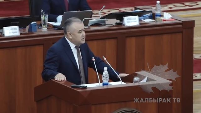 2 жылда 2 хан сарай салган Атамбаев. Текебаевдин таамай сөзү... смотреть онлайн